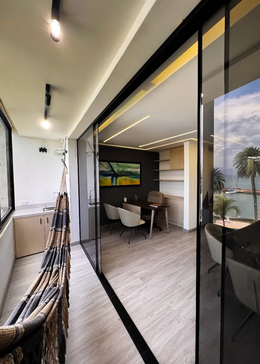 Hermoso Apartamento frente al Mar Resd. Costa de Plata Cerro el Morro Lechería  - 16