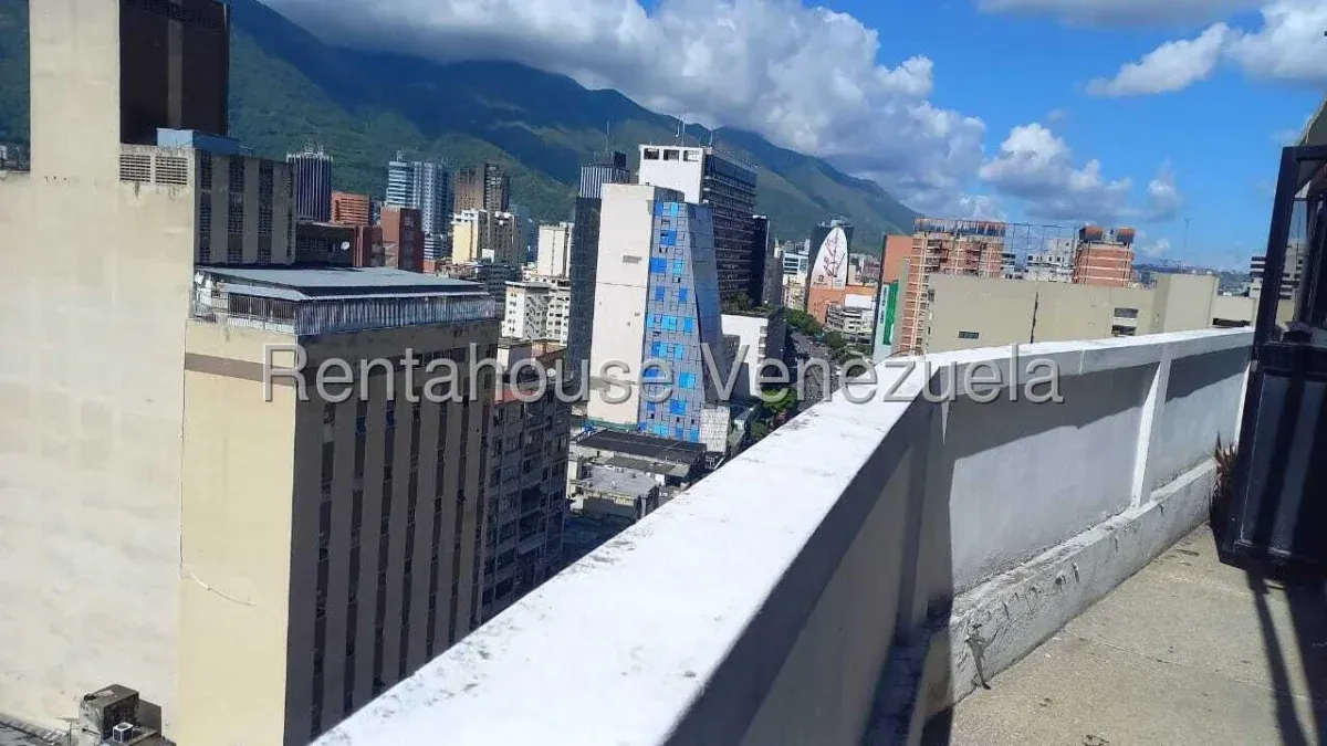 Venta De Espectacular Penthouse Dúplex En Chacao - 21