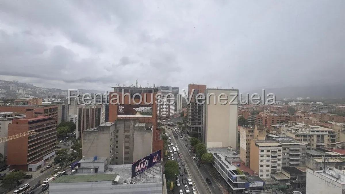 Venta De Espectacular Penthouse Dúplex En Chacao - 7