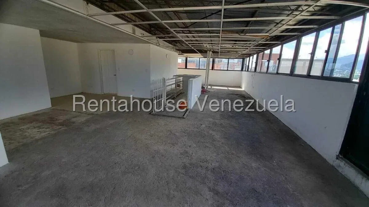 Venta De Espectacular Penthouse Dúplex En Chacao - 18