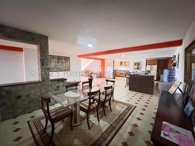MAGNIFICA CASA EN VENTA EN CUMBRES DE CURUMO - 26