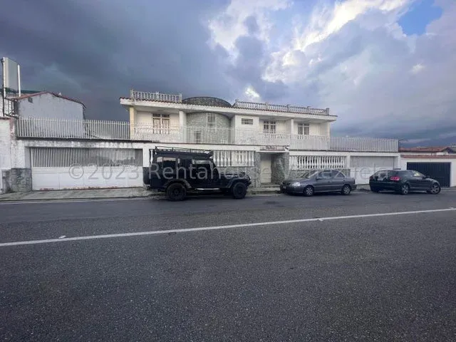 MAGNIFICA CASA EN VENTA EN CUMBRES DE CURUMO - 43