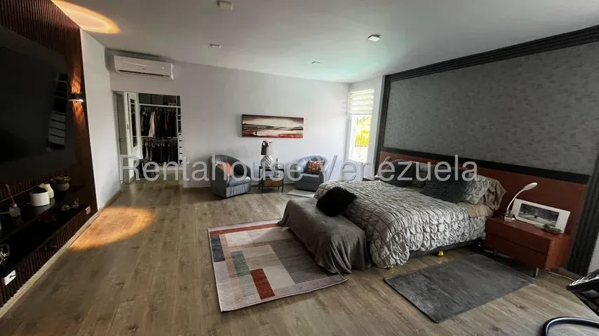CASA EN VENTA AL PIE DELAVILA EN ALTAMIRA - 8