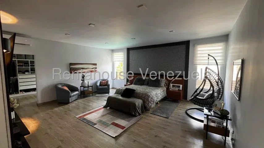 CASA EN VENTA AL PIE DELAVILA EN ALTAMIRA - 10