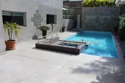 View 16