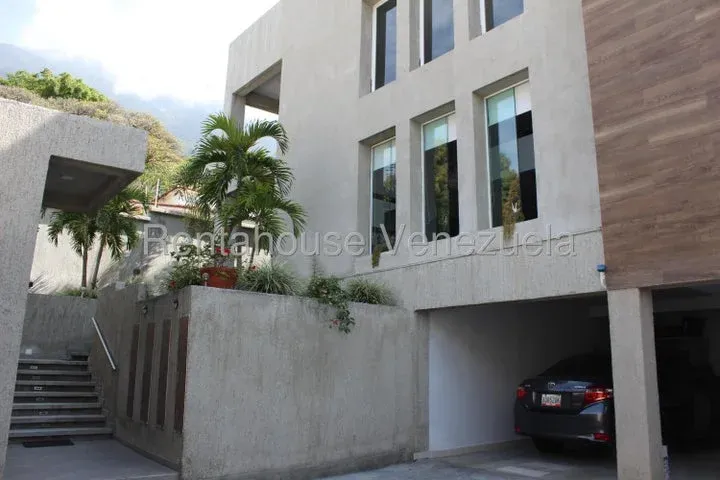 CASA EN VENTA AL PIE DELAVILA EN ALTAMIRA - 23