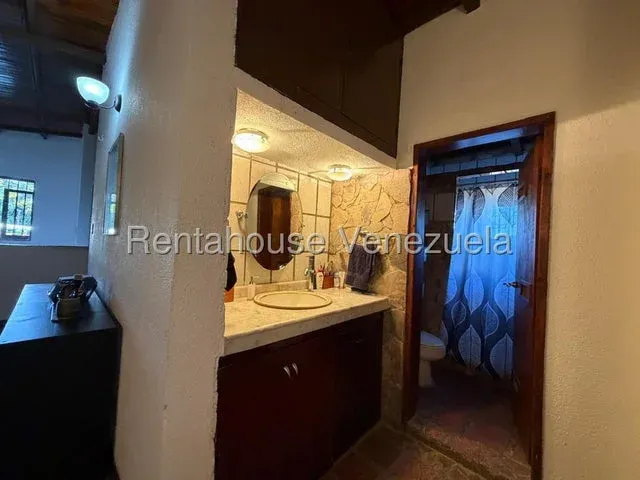 CASA TOWNHOUSE ENCANTADORA EN VENTA EN LAS MARIAS DE EL HATILLO - 32