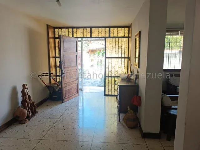 QUINTA PARA REMODELAR EN VENTA EN EL MARQUES - 4