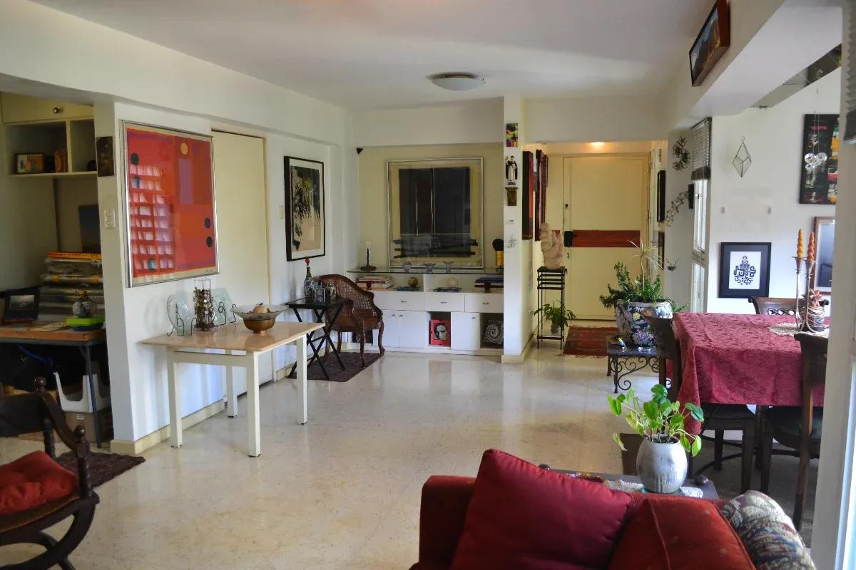 VENDO – Apartamento en la Urb. SANTA PAULA 112 Mts2  - 4