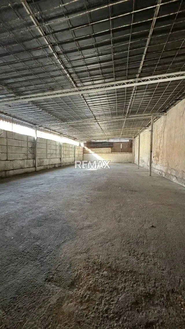 Venta Local Comercial, ideal por estar ubicado a pie de calle en el centro del pueblo de Guarenas - 5