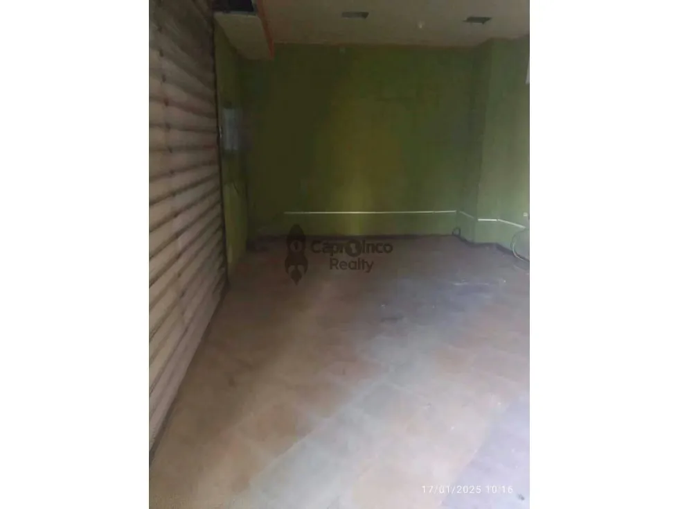Se vende Casa Comercial o Local Comercial de 900m2 en el Viñedo - 6