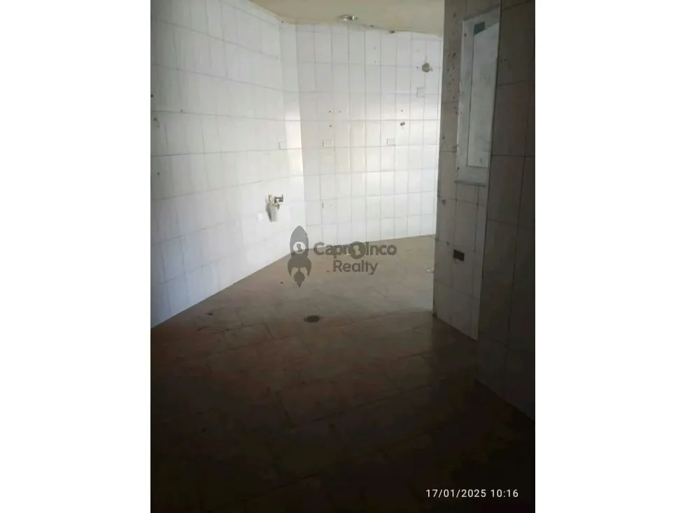 Se vende Casa Comercial o Local Comercial de 900m2 en el Viñedo - 7