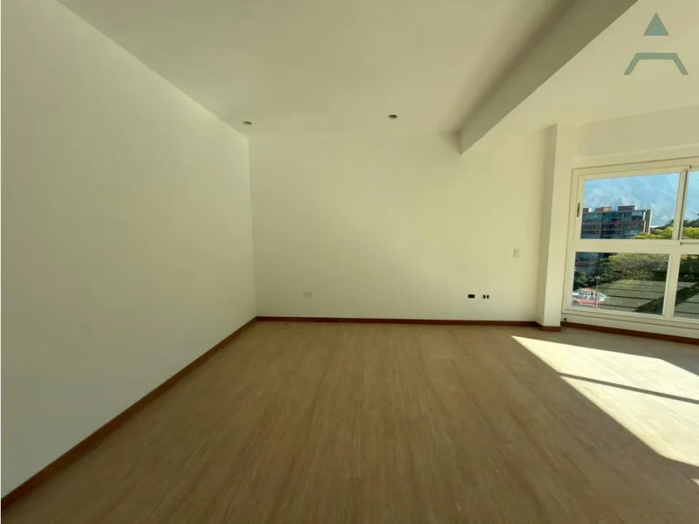 Se vende Apto PH 205m² 3h+1s/3.5b+1s/3p Lomas de Las Mercedes - 12