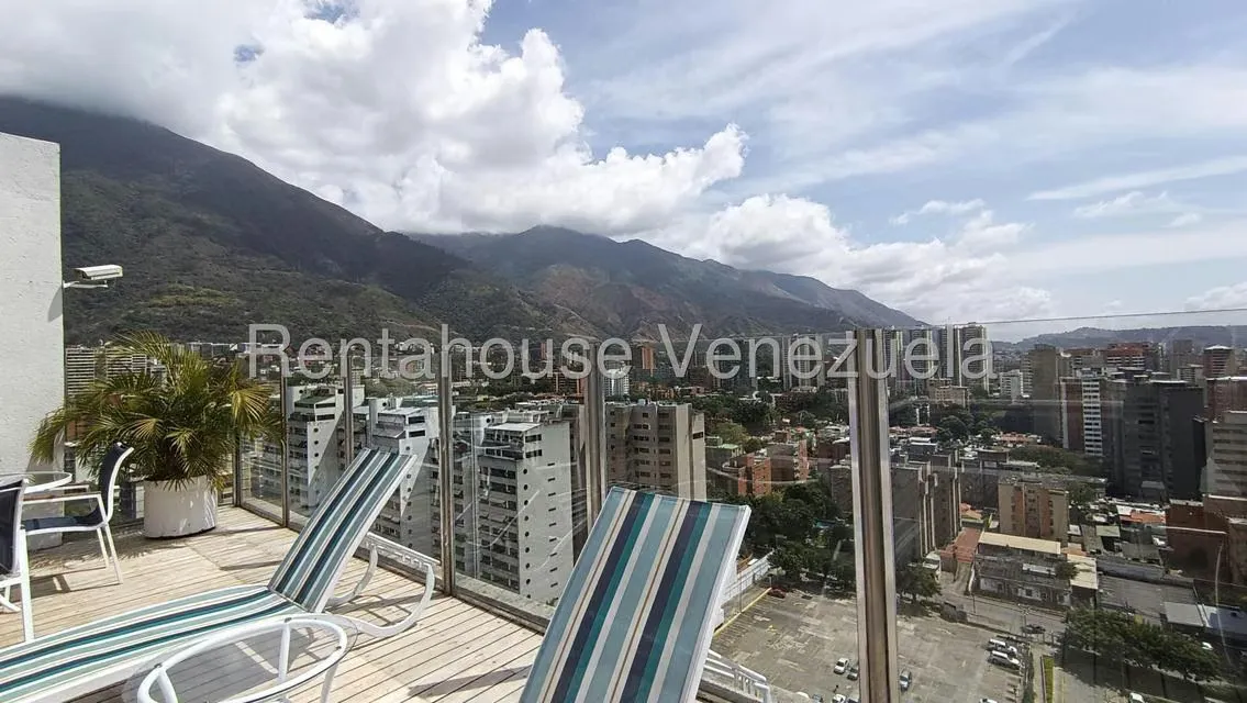 Apartamento (1 Nivel) en Alquiler en Santa Eduvigis, Distrito Metropolitano - 13