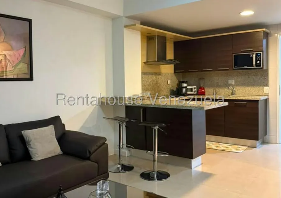 Apartamento (1 Nivel) en Alquiler en Santa Eduvigis, Distrito Metropolitano - 3