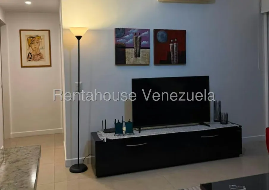Apartamento (1 Nivel) en Alquiler en Santa Eduvigis, Distrito Metropolitano - 5
