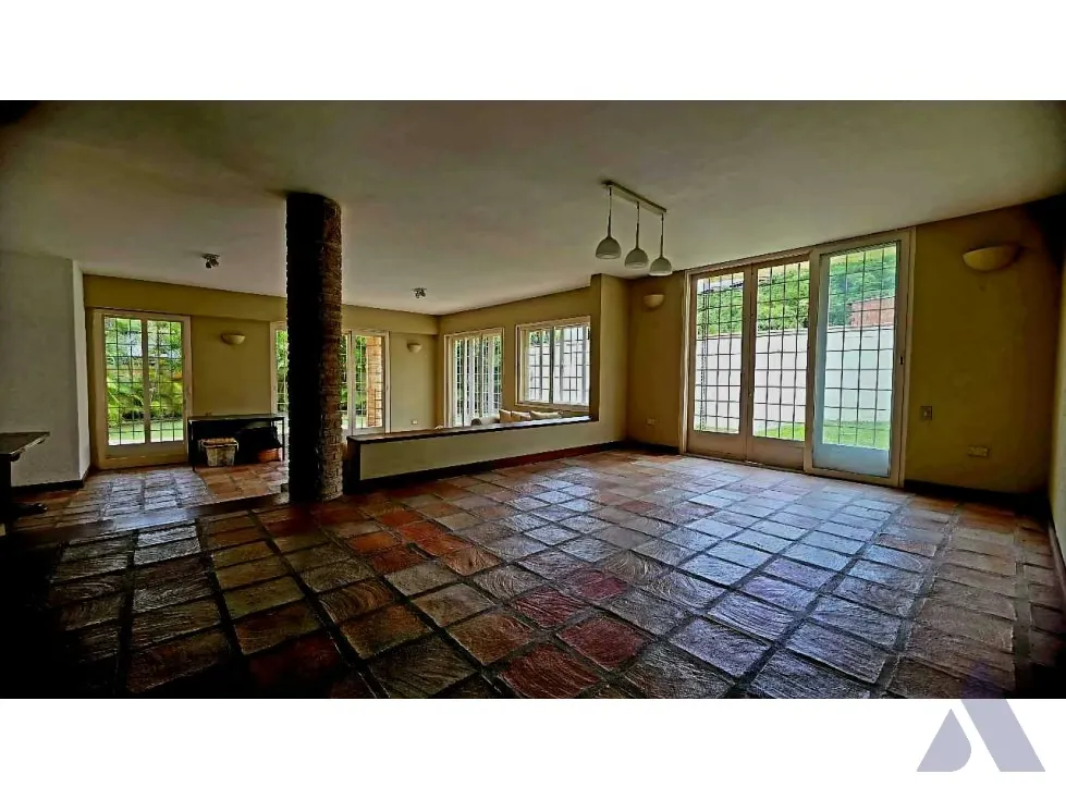 Se vende casa 450m2 Caurimare 7016 - 11