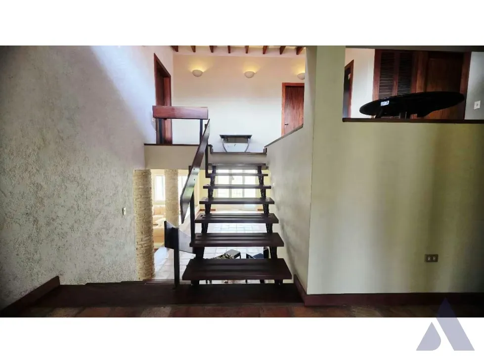 Se vende casa 450m2 Caurimare 7016 - 13