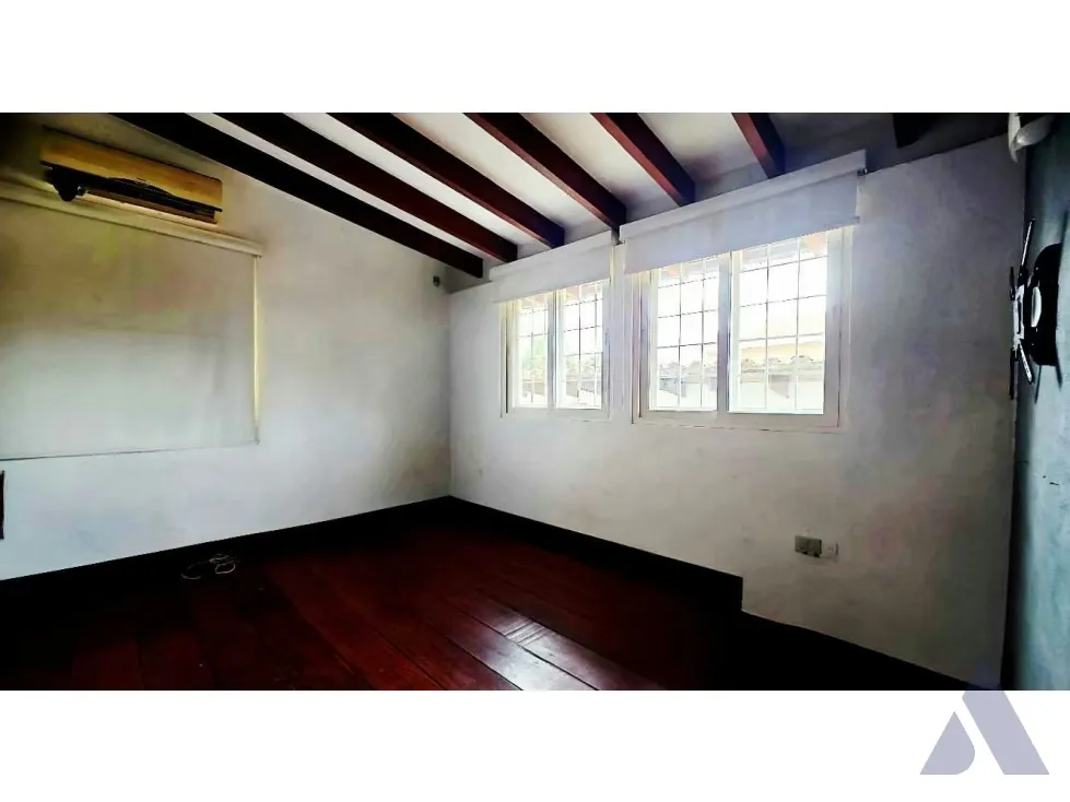 Se vende casa 450m2 Caurimare 7016 - 6