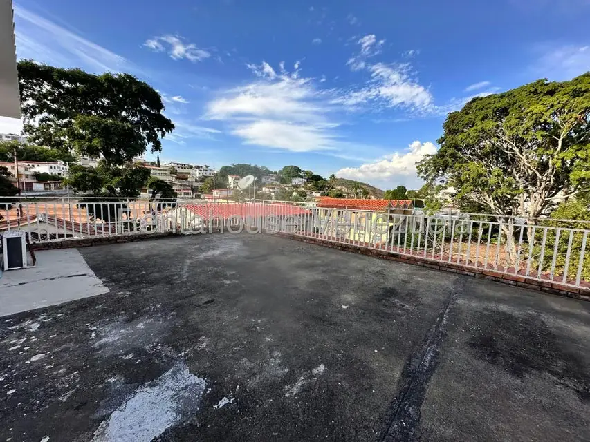 Casa (Duplex) en Venta en Zona Este, Lara - 47