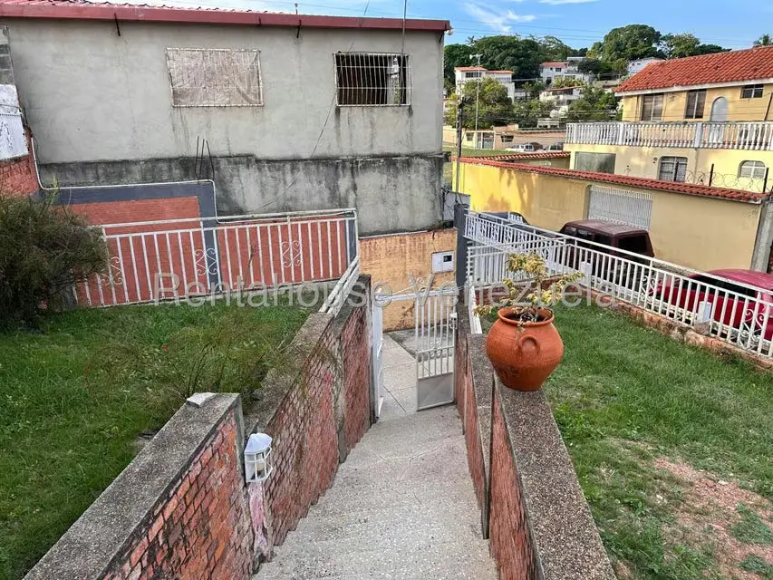 Casa (Duplex) en Venta en Zona Este, Lara - 7
