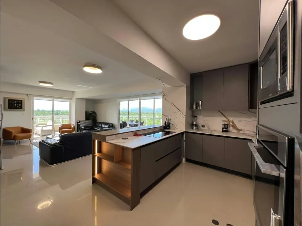Vendo Apartamento en Puerto Encantado Remodelado y Equipado - 19