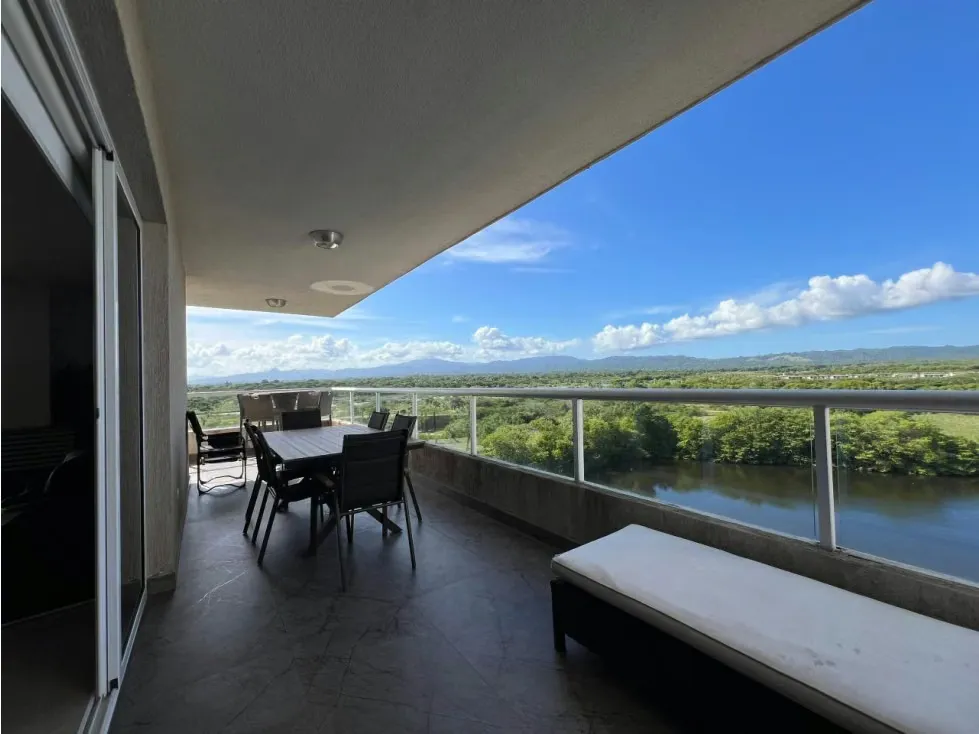 Vendo Apartamento en Puerto Encantado Remodelado y Equipado - 4