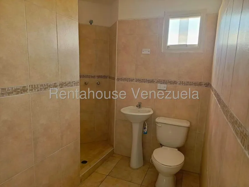 Apartamento (1 Nivel) en Venta en Santa Rosa, Aragua - 16