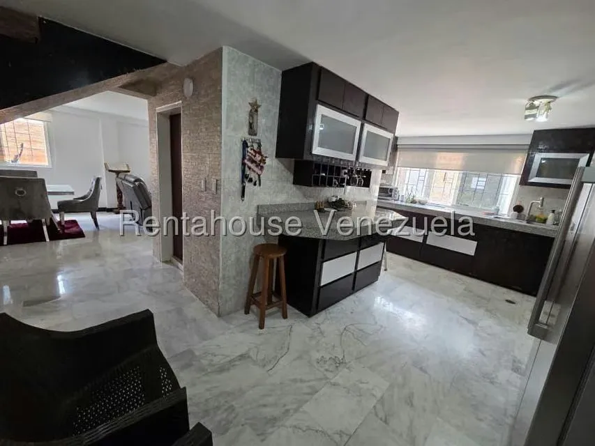 Casa (Duplex) en Venta en Los Budares, Miranda - 11
