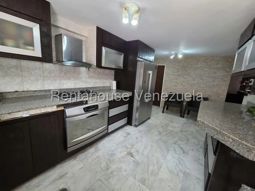 Casa (Duplex) en Venta en Los Budares, Miranda - 13