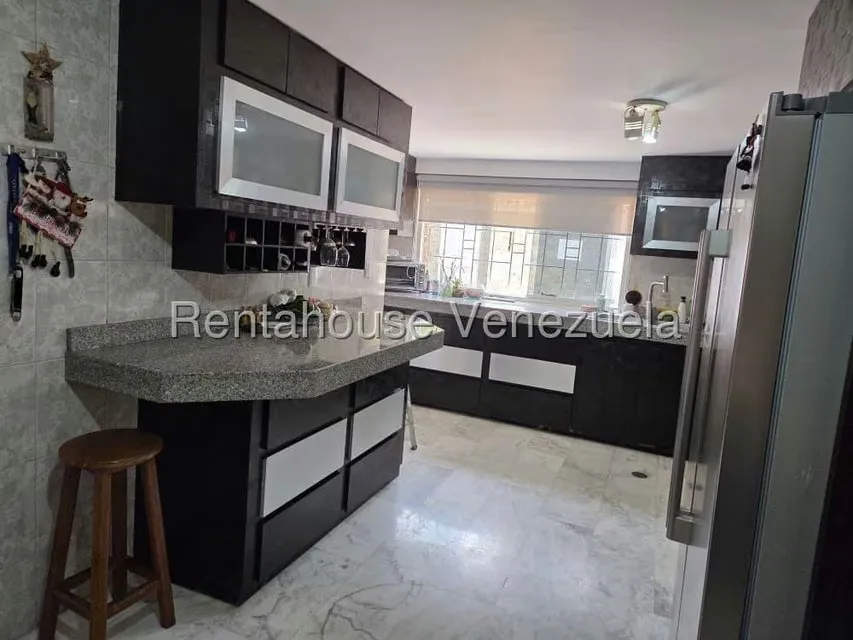 Casa (Duplex) en Venta en Los Budares, Miranda - 14