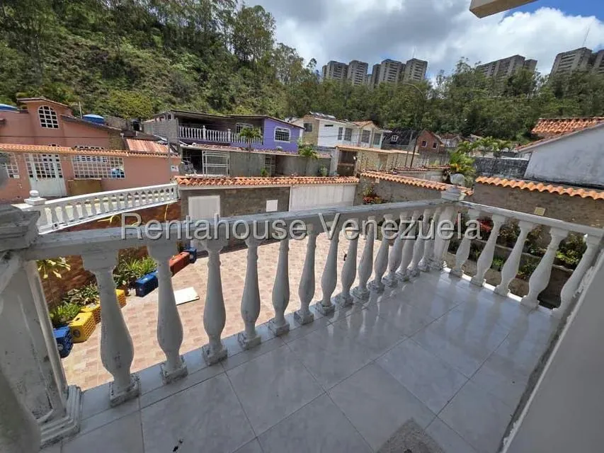 Casa (Duplex) en Venta en Los Budares, Miranda - 19