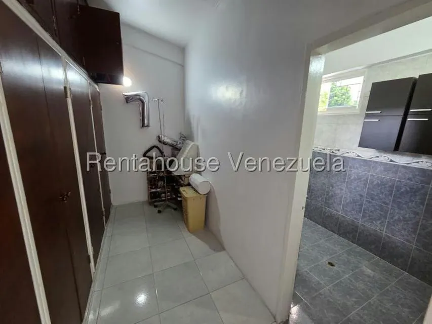 Casa (Duplex) en Venta en Los Budares, Miranda - 22