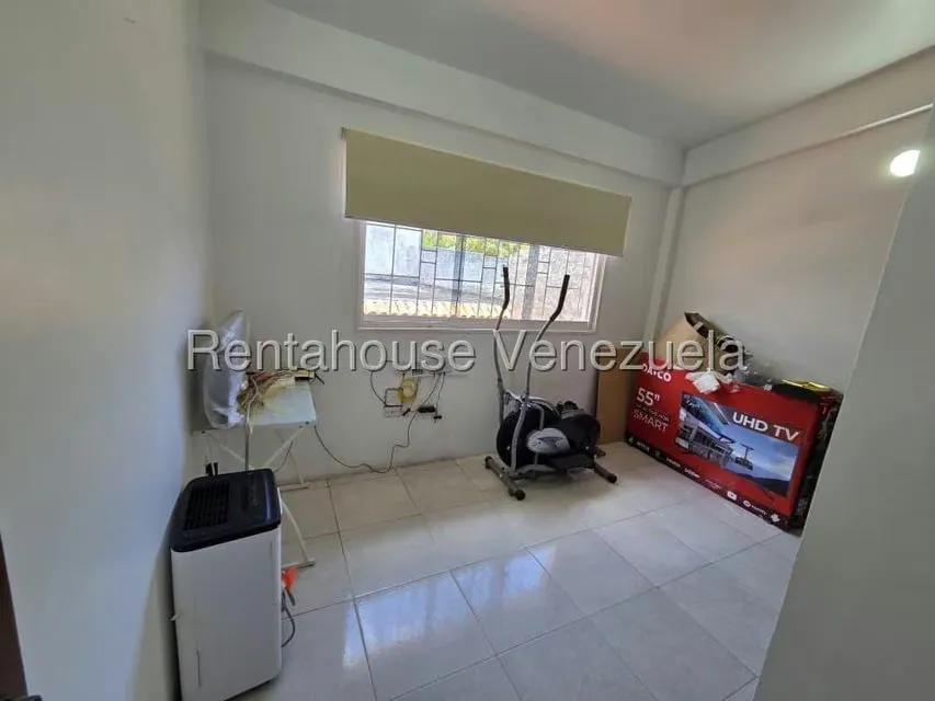 Casa (Duplex) en Venta en Los Budares, Miranda - 27