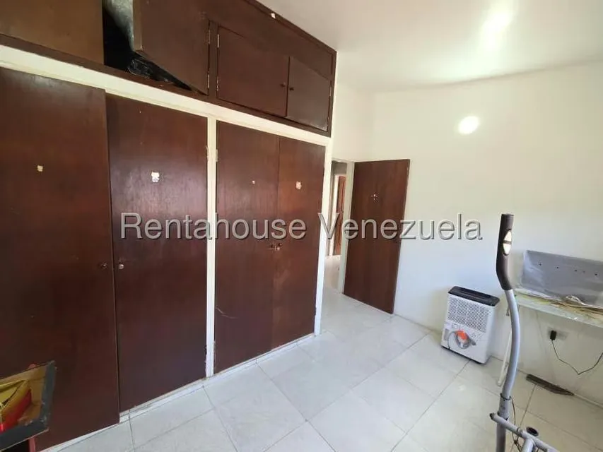 Casa (Duplex) en Venta en Los Budares, Miranda - 28