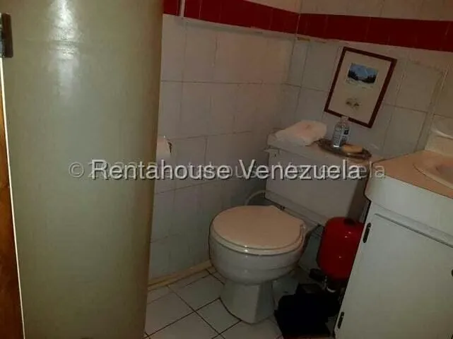 Apartamento (1 Nivel) en Venta en Chuao, Distrito Metropolitano - 31