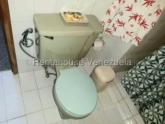 Apartamento (1 Nivel) en Venta en Chuao, Distrito Metropolitano - 40