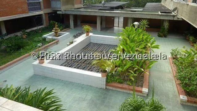 Apartamento (1 Nivel) en Venta en Chuao, Distrito Metropolitano - 45