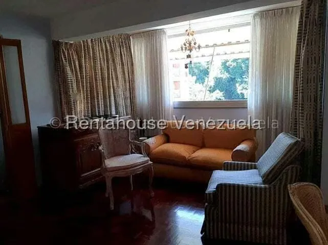 Apartamento (1 Nivel) en Venta en Chuao, Distrito Metropolitano - 9