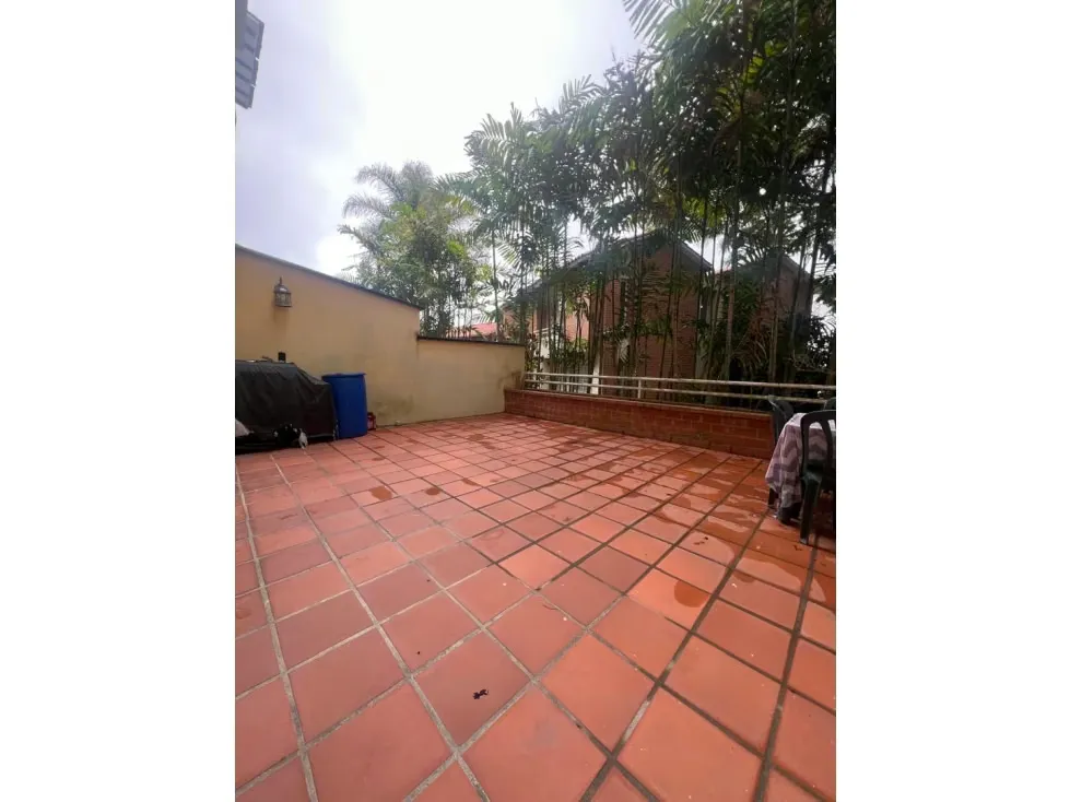 SE VENDE APARTAMENTO EN LOMA LINDA - 17