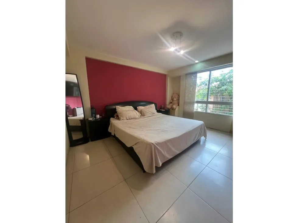 SE VENDE APARTAMENTO EN LOMA LINDA - 9