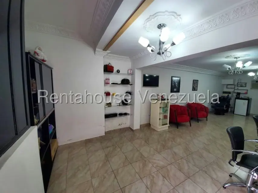 Casa (Duplex) en Venta en Zona Este, Lara - 33