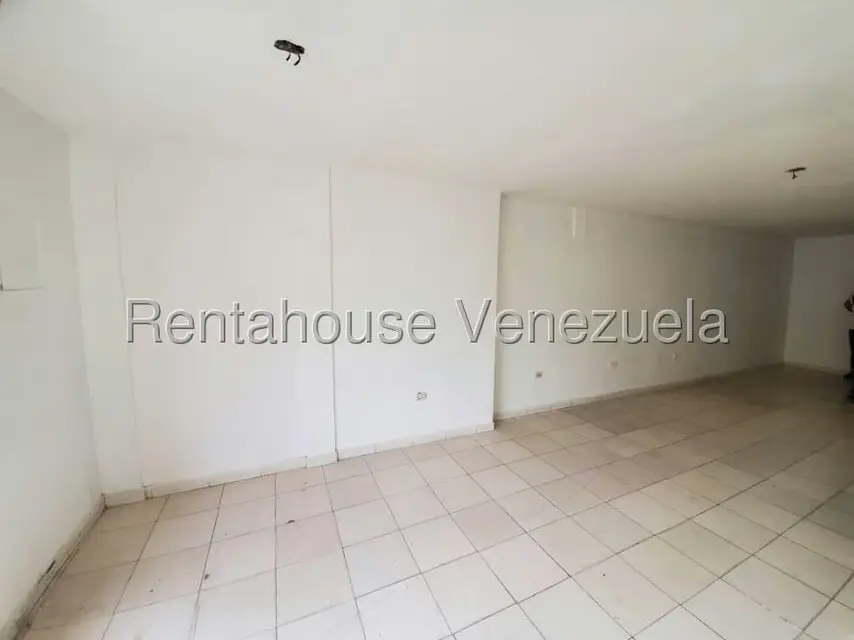 Casa (Duplex) en Venta en Zona Este, Lara - 36