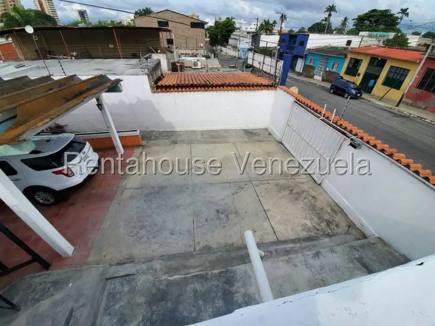 Casa (Duplex) en Venta en Zona Este, Lara - 10