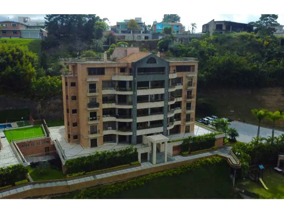 Se Vende PH 1000 M2 en la Urbanización Los Naranjos del Cafetal