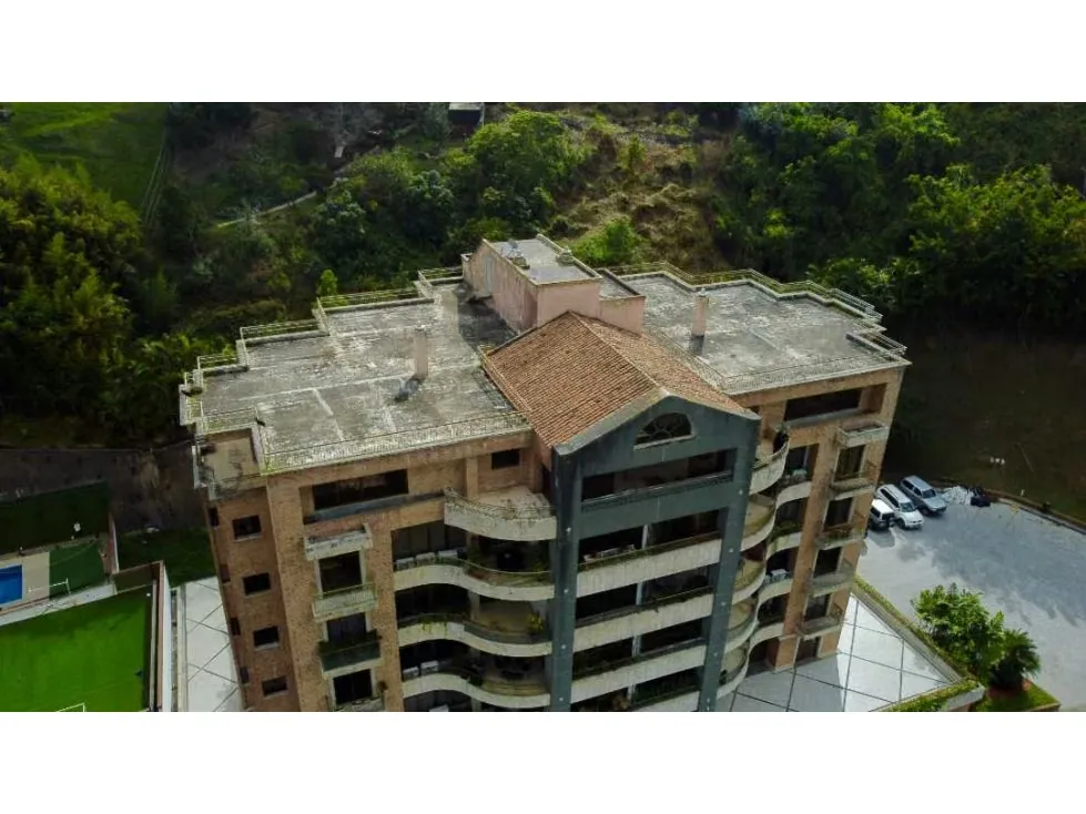 Se Vende PH 1000 M2 en la Urbanización Los Naranjos del Cafetal - 2