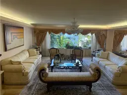 View 10