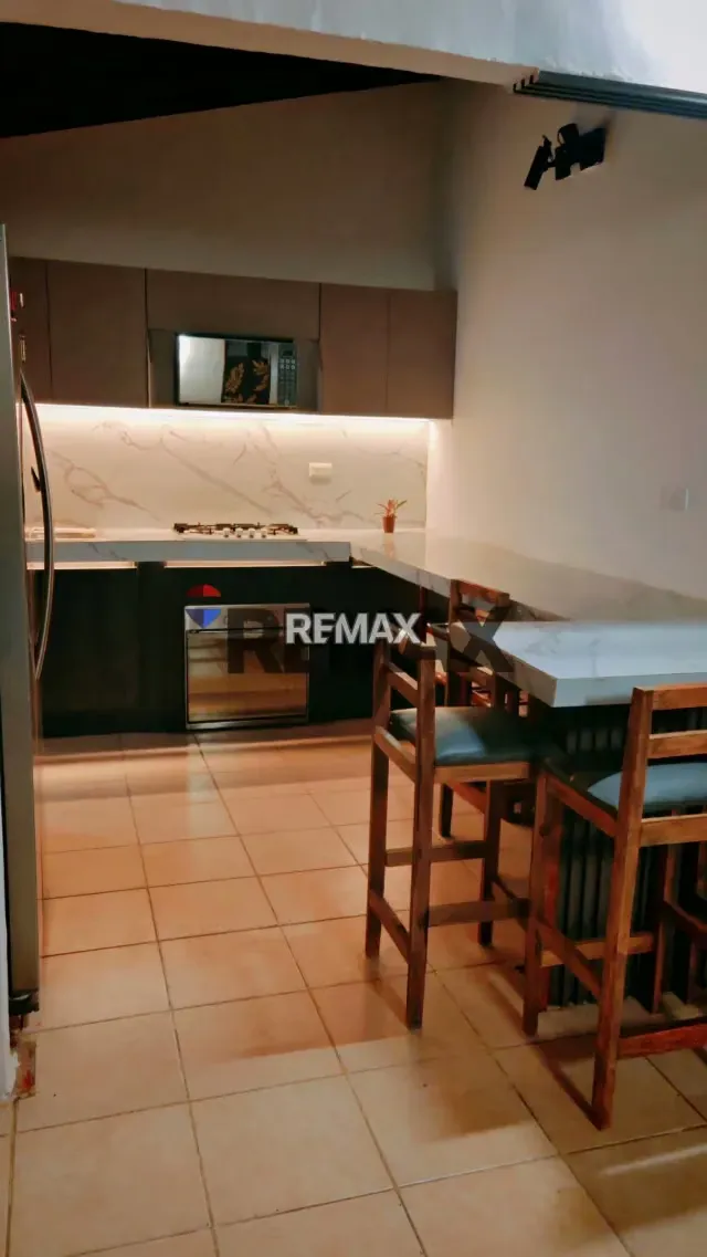 Se Vende Casa en Urbanización Bosque de la Laguna - 4