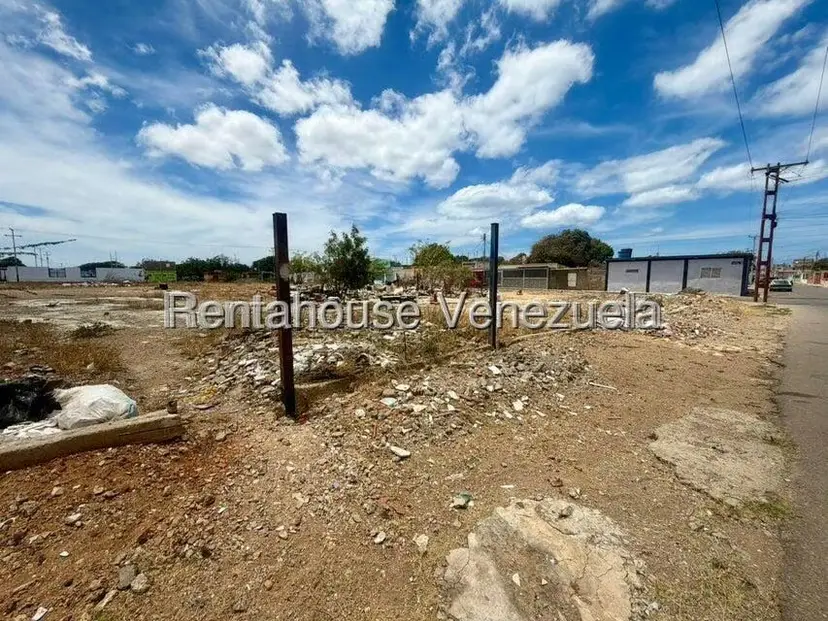 Terreno (Comercial) en Venta en Punto Fijo, Falcon
