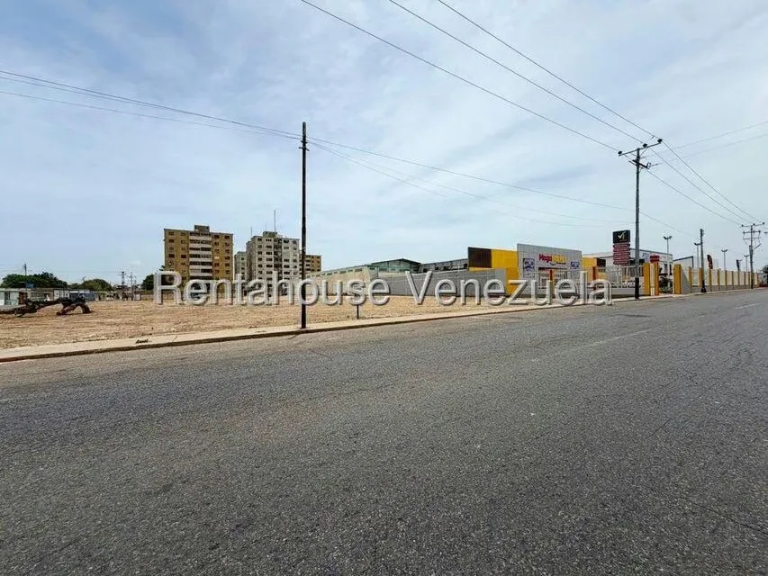 Terreno (Comercial) en Venta en Punto Fijo, Falcon - 13